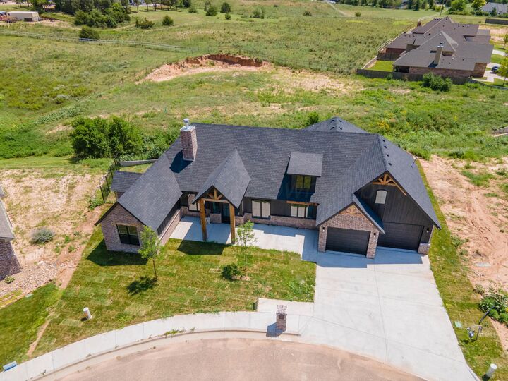 Property Photo: 10 Yuel Court TX 79015-1127