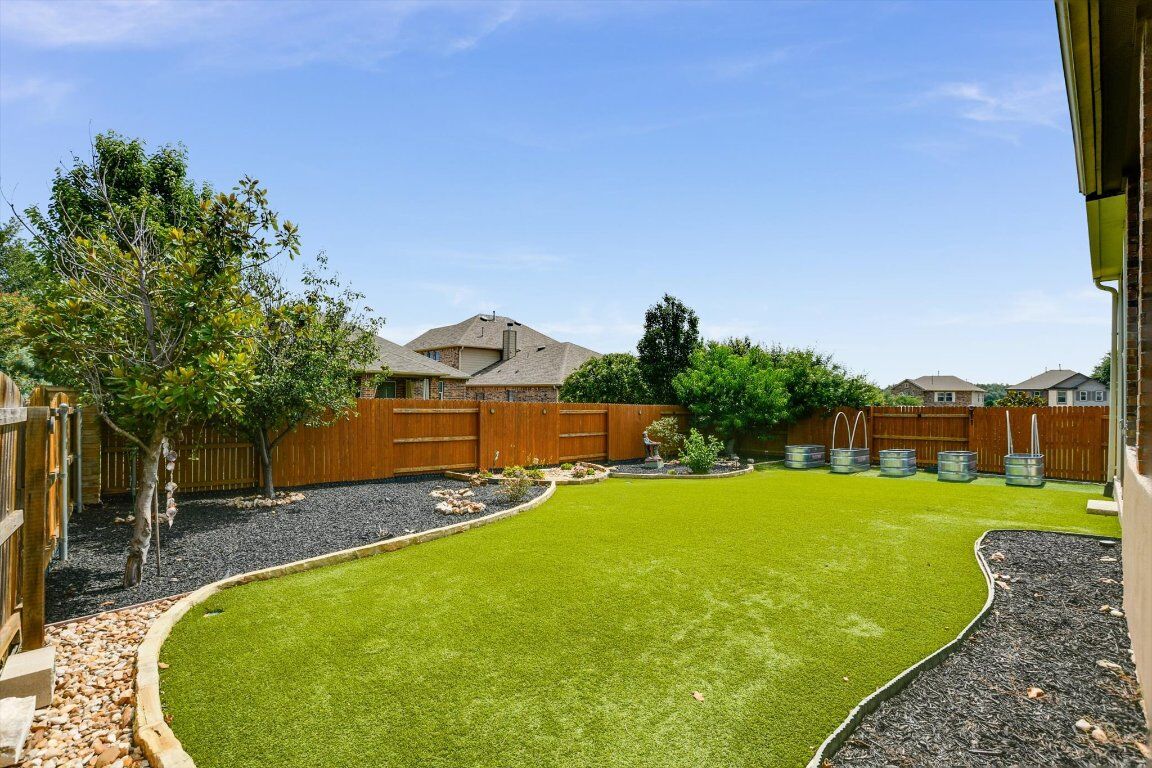 Property Photo: 1101 Clove Hitch Road TX 78633
