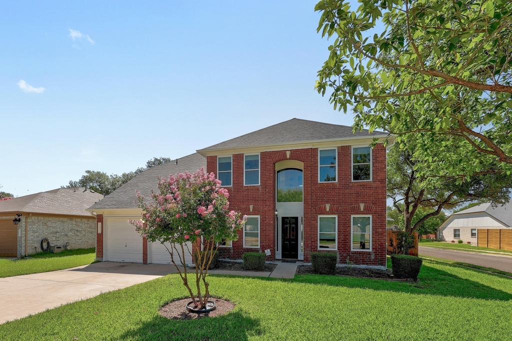 Property Photo: 1401 Ashley Drive TX 78665