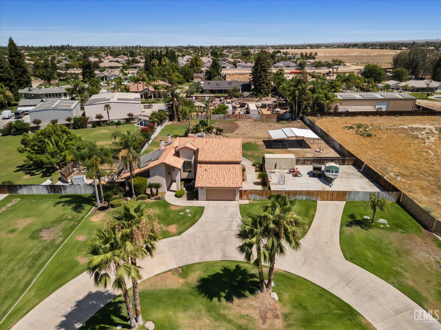 Property Photo: 15400 Mabel Court CA 93314