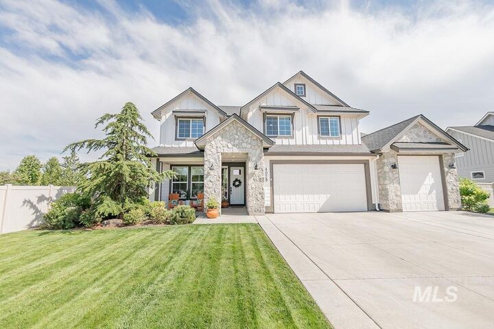 Property Photo:  4029 W Philomena Drive  ID 83646 