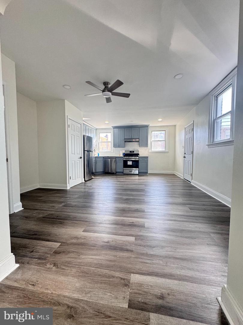 Property Photo:  1128 Longshore Avenue  PA 19111 