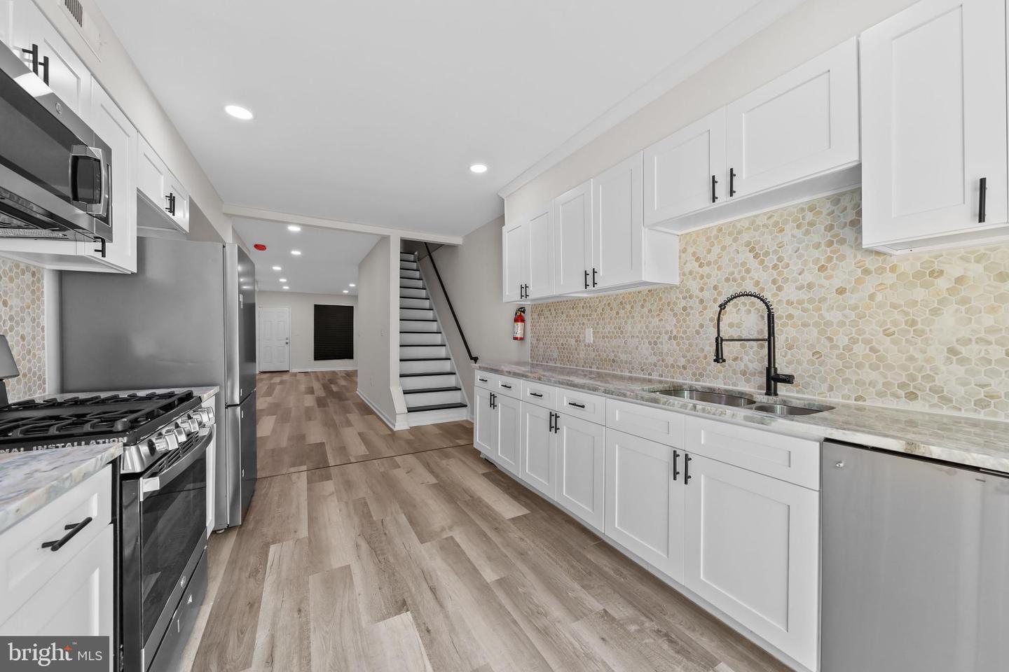 Property Photo:  516 Columbus Road  NJ 08016 