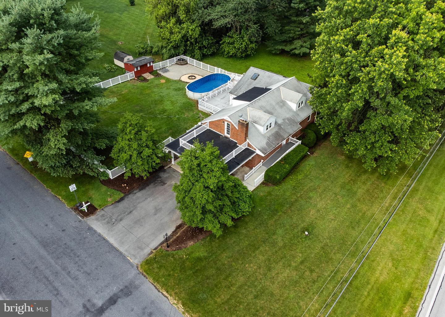 Property Photo:  1239 W Trindle Road  PA 17055 