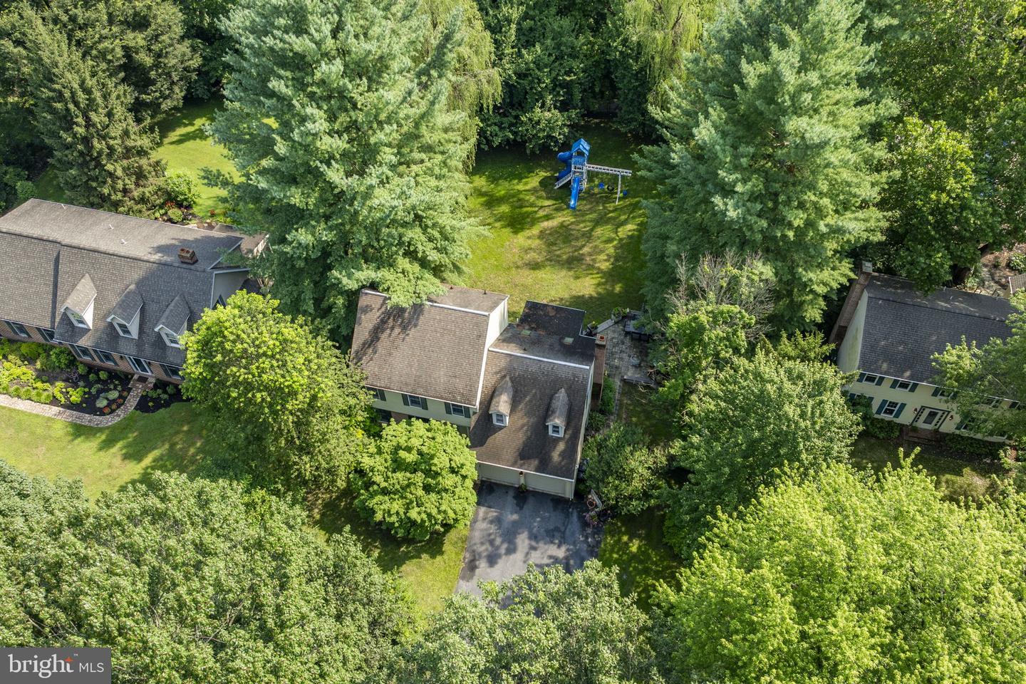 Property Photo:  109 Bentley Lane  PA 17603 
