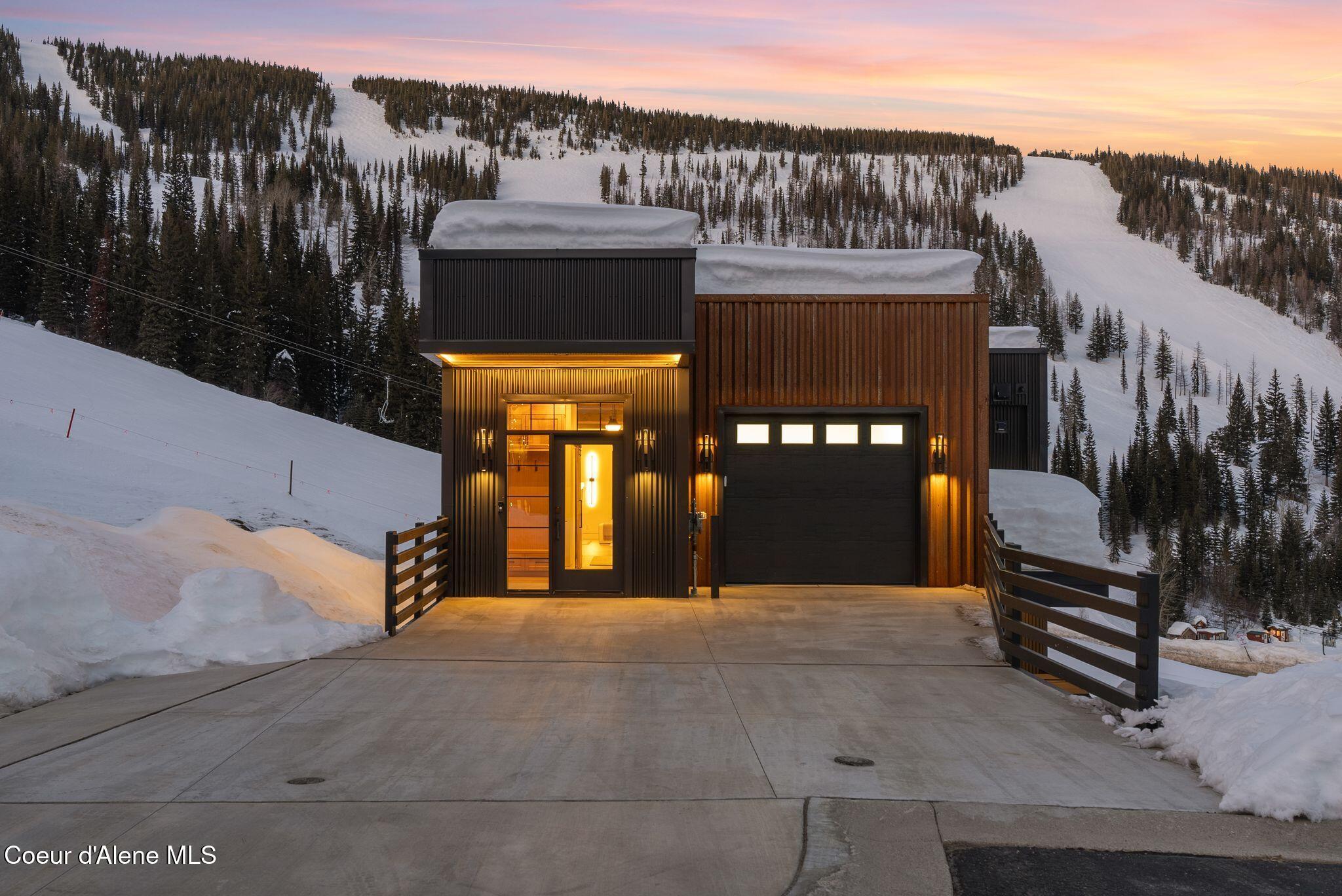 Property Photo:  5 Chutes Ln  ID 83864 