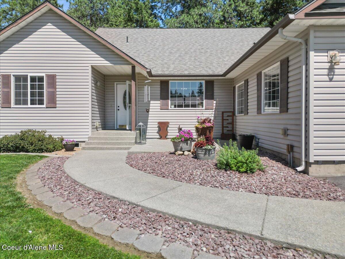 Property Photo:  32595 N 1st Ave  ID 83869 