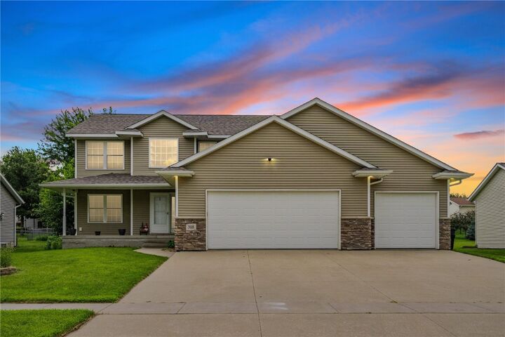 Property Photo: 318 Crestview Drive IA 52213
