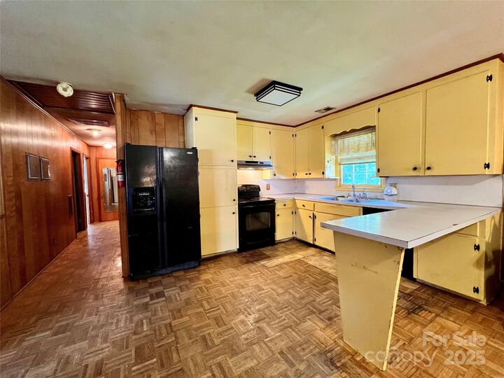 Property Photo: 1321 Stallings Road NC 28104