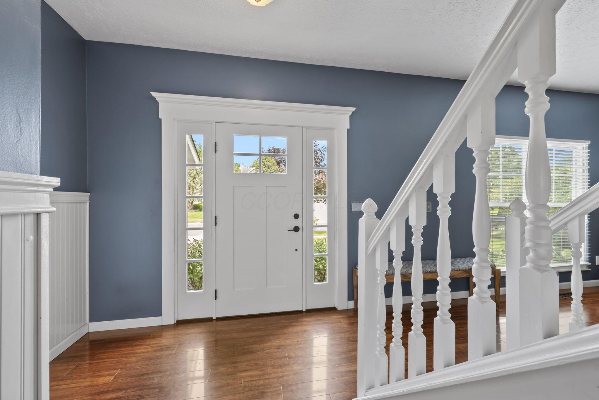 Property Photo: 2651 Hoover Crossing Way OH 43123