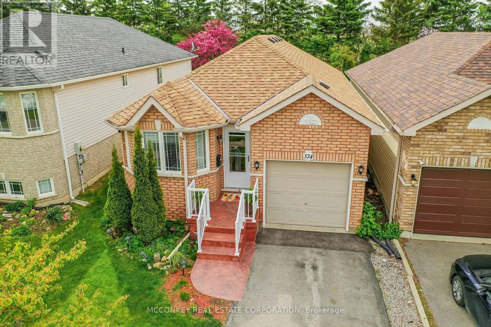 Property Photo:  374 Spillsbury Drive  ON K9K 2N6 