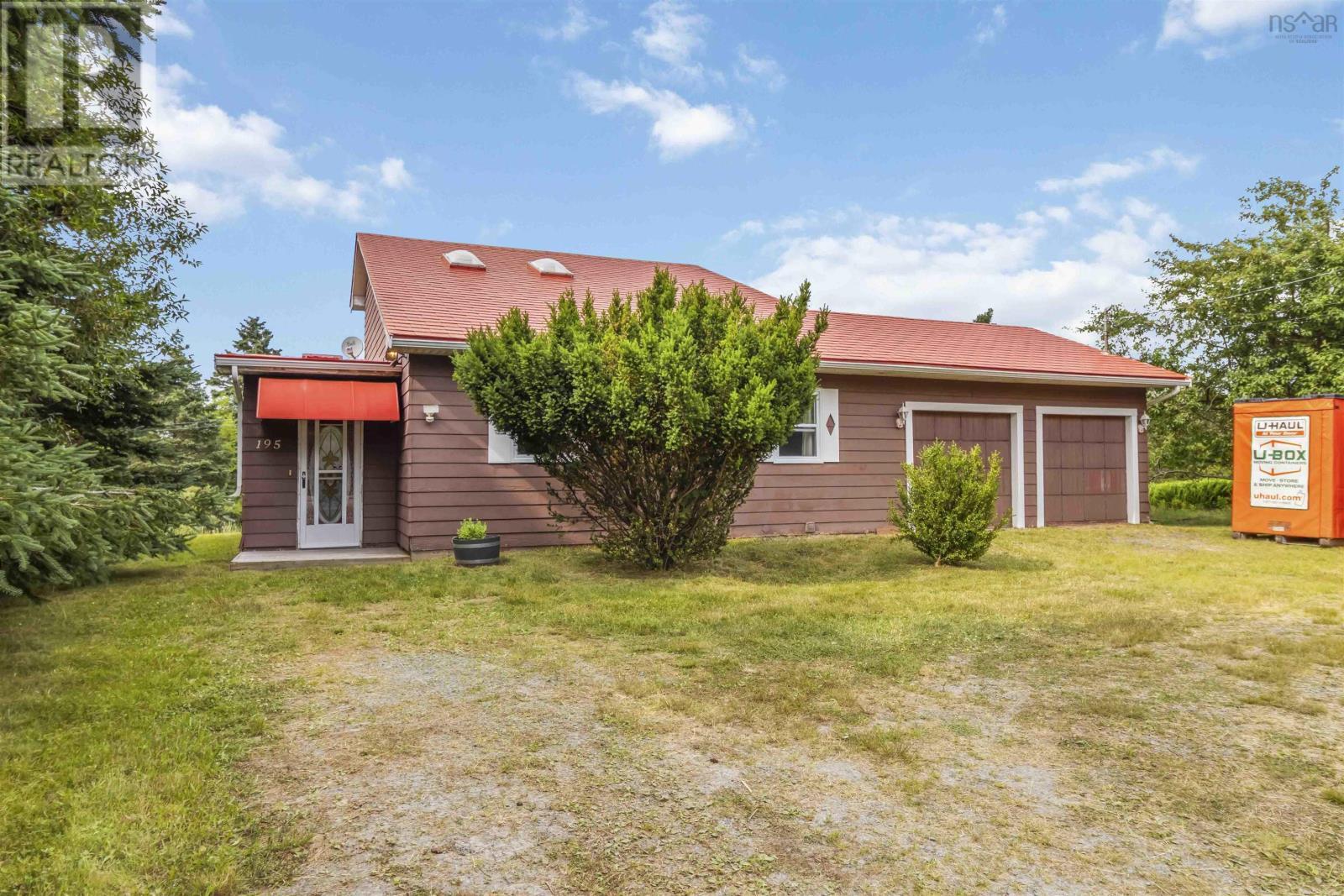 Property Photo: 195 Bellefontaine Road NS B3E 1K7