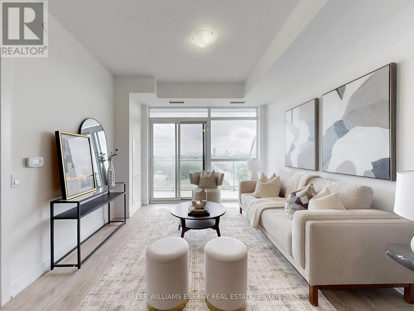 Property Photo: 251 Manitoba Street 1021 ON M8Y 0C7
