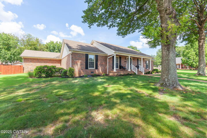 Property Photo:  90 Steeplechase Drive  TN 38305 