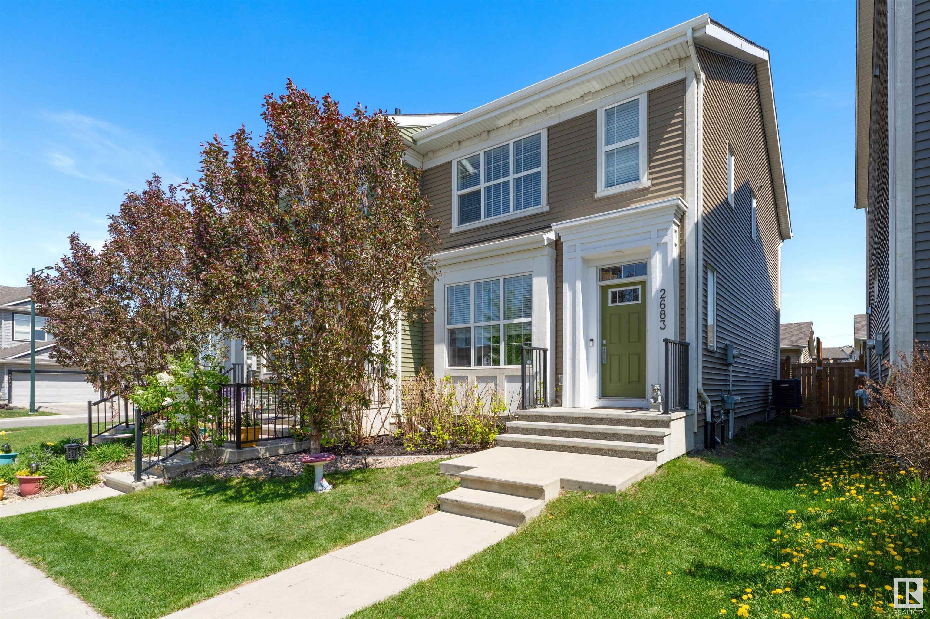 2683 Maple Way NW  Edmonton AB T6T 2C8 photo