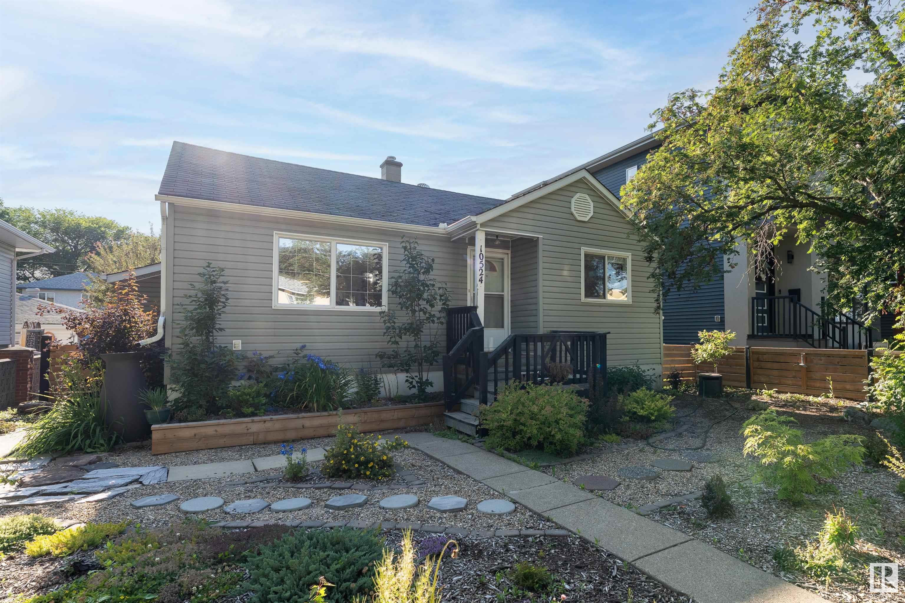Property Photo:  10524 80 Street NW  AB T6A 3J7 