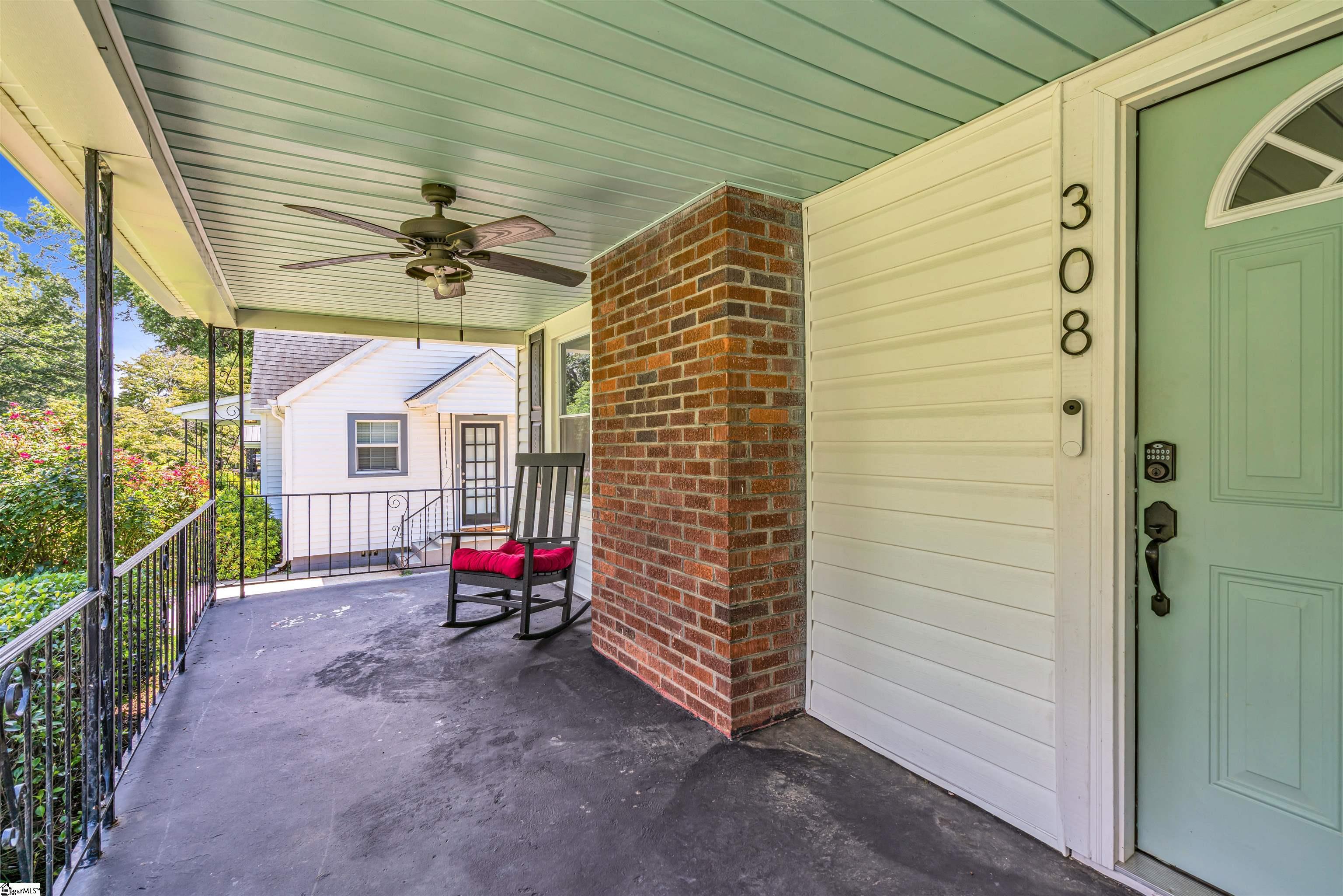 Property Photo:  308 S Texas Avenue  SC 29611 