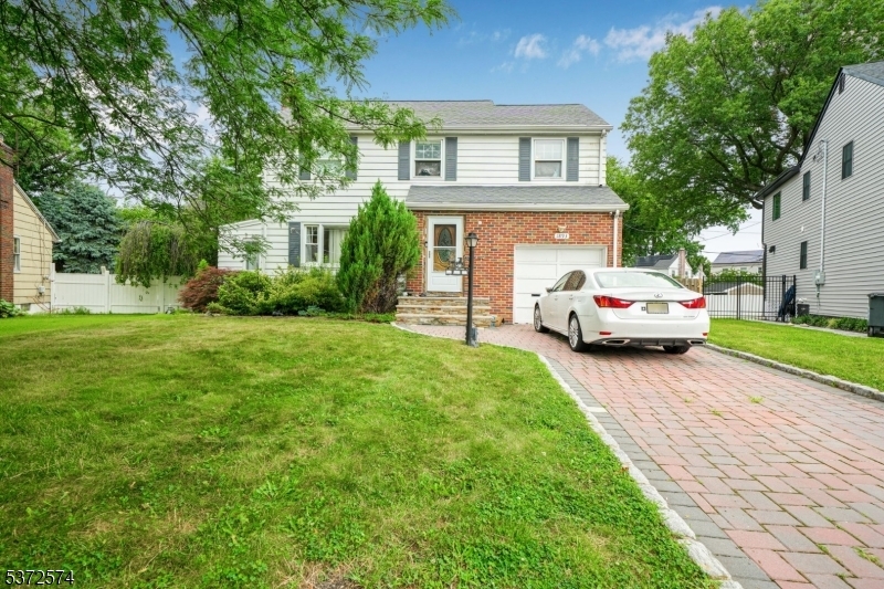 1893 Arbor Ln  Union Twp. NJ 07083 photo