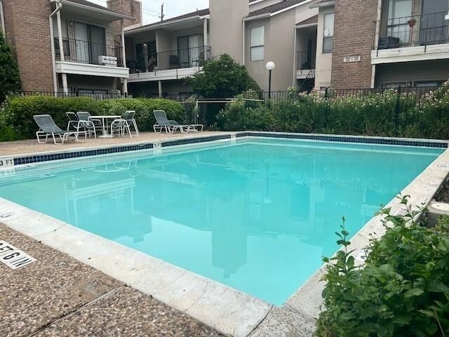 Property Photo:  1818 Augusta Drive 21  TX 77057 