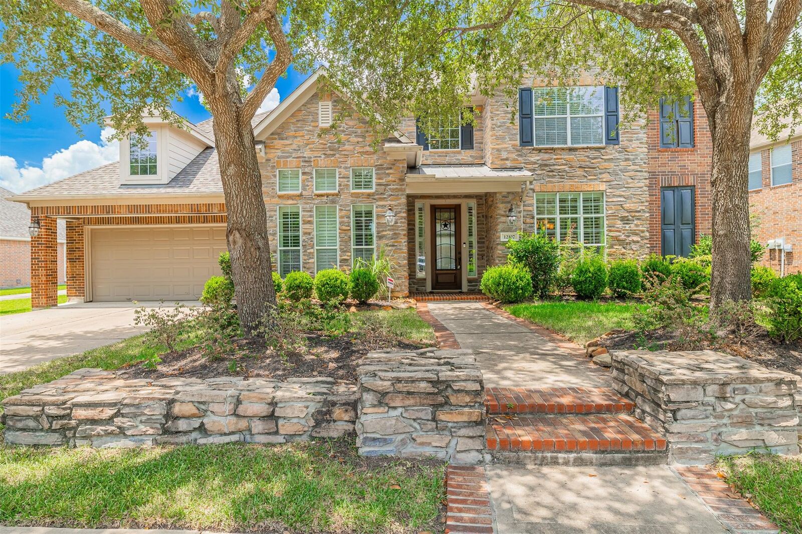 Property Photo:  12107 Shore Lands Road  TX 77433 