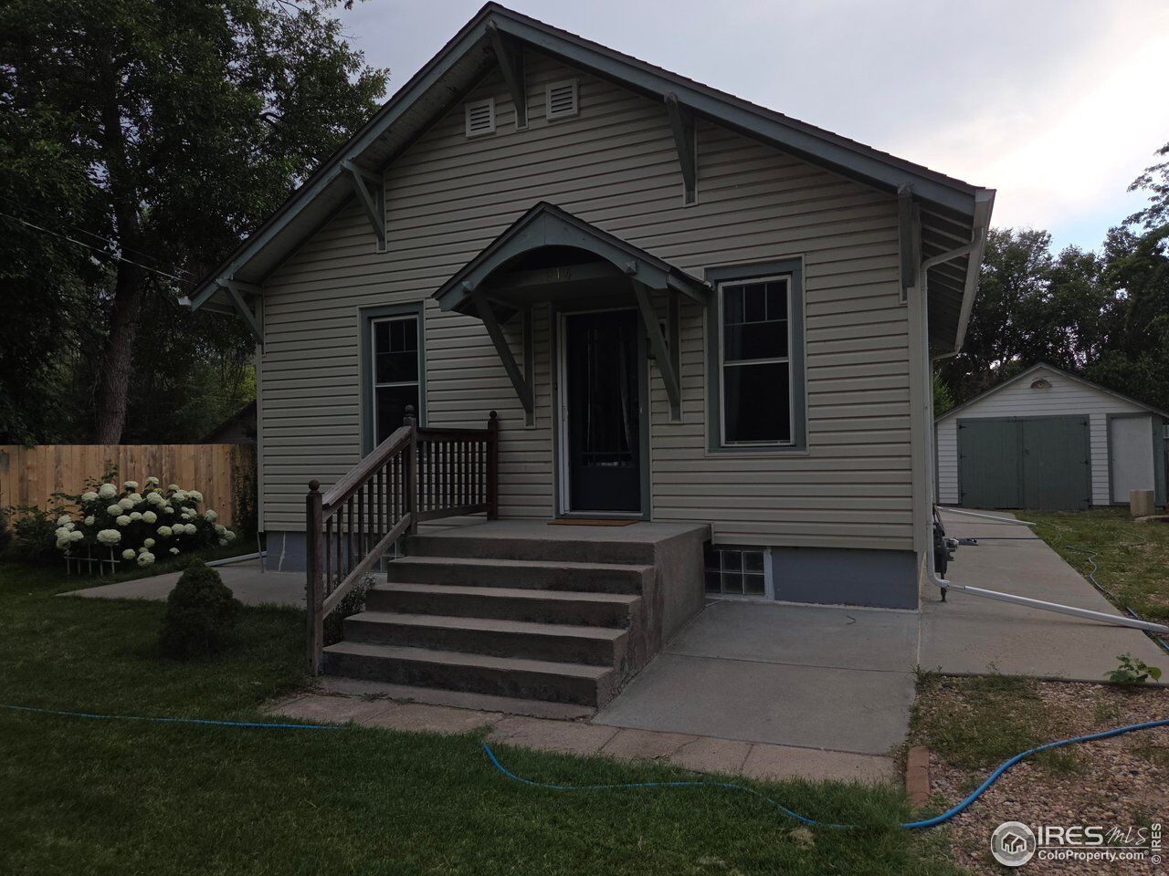 Property Photo:  914 N Carson St  CO 80723 