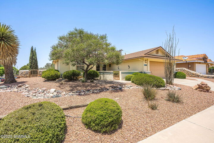 Property Photo: 1985 Pebble Beach Drive NM 88011