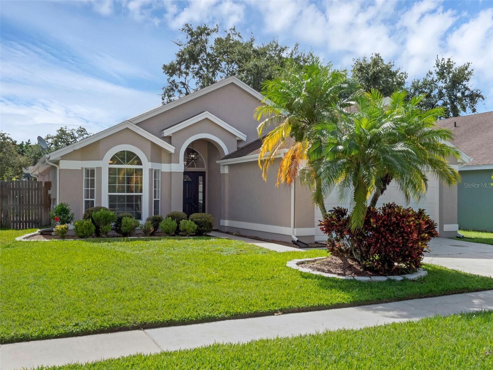 Property Photo: 12535 Earnest Avenue FL 32837