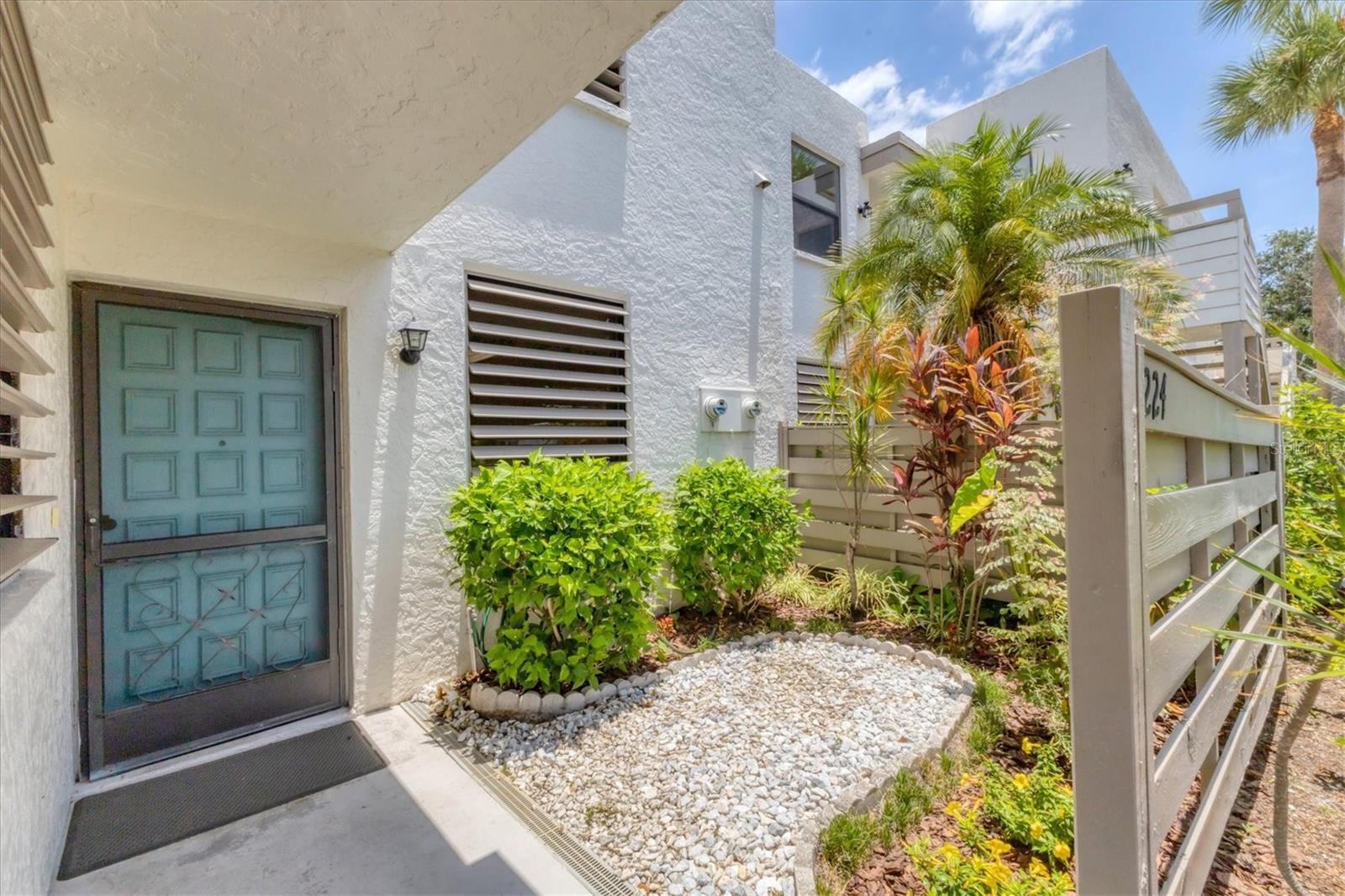 Property Photo: 224 Lakewood Drive FL 34210