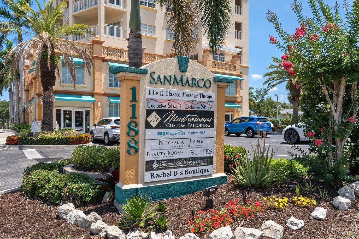 Property Photo:  1188 N Tamiami Trail 401  FL 34236 