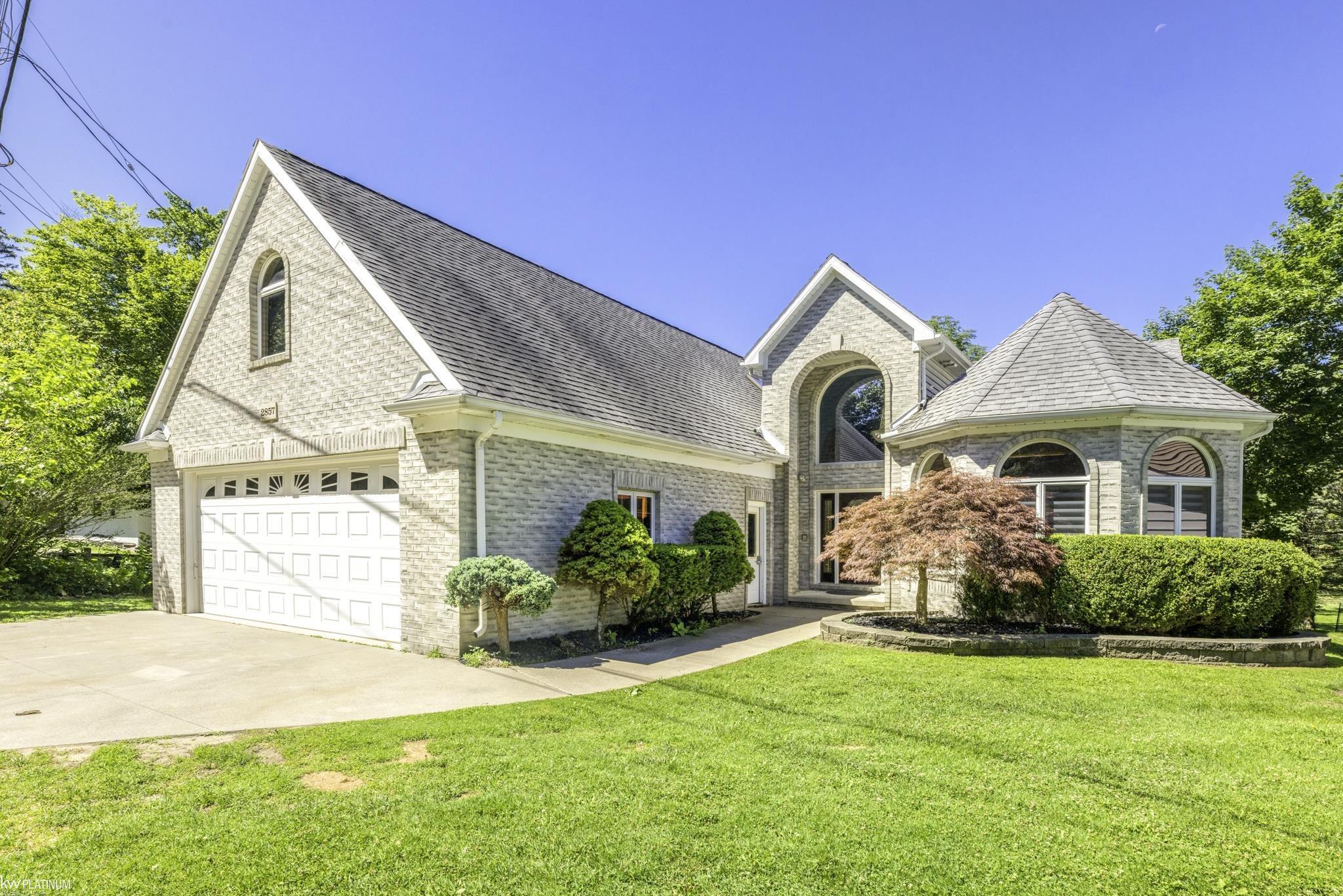 2857 Riverside Drive  Port Huron MI 48060 photo