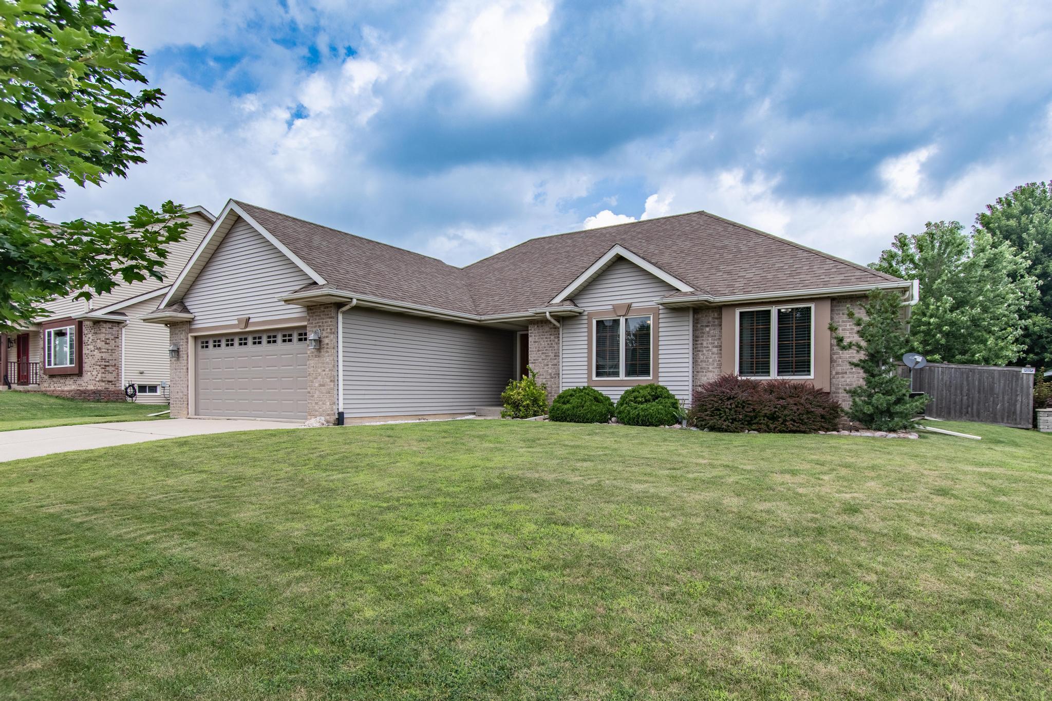 Property Photo:  5308 33rd St  WI 53144 