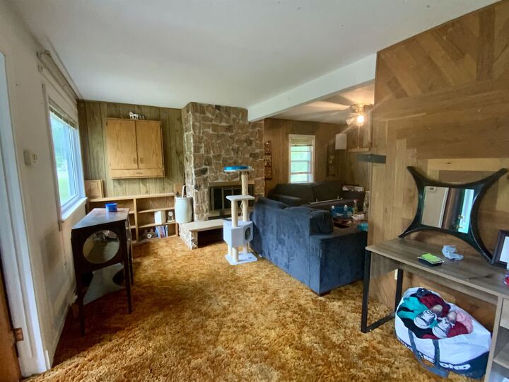 Property Photo:  1302 6th Ave NE  ND 58701-0000 