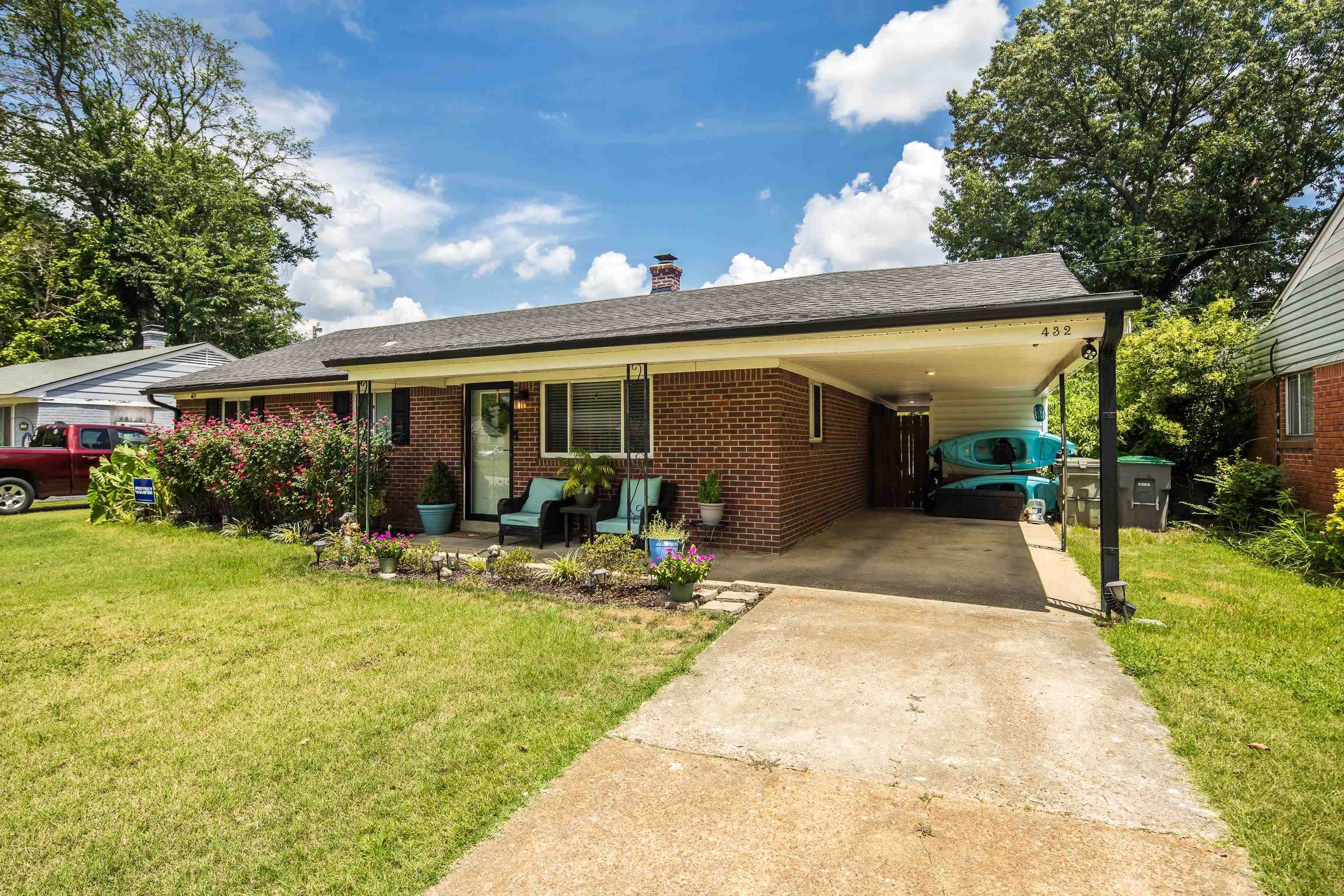 Property Photo: 432 Malboro Rd TN 38120