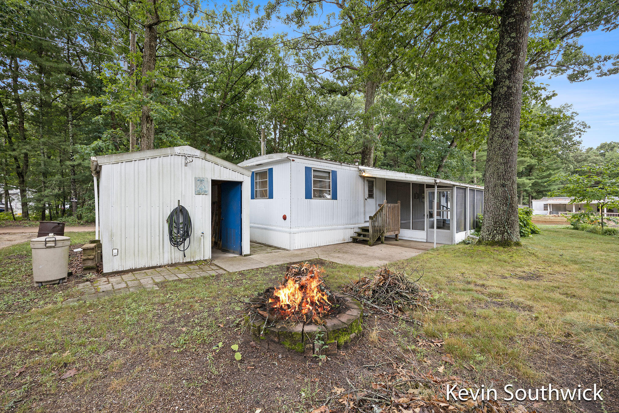 Property Photo: 8176 W Pine Gove Beach Drive MI 49304