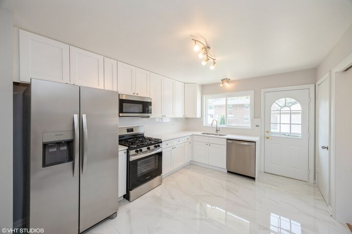 Property Photo: 10419 Preston Street IL 60154