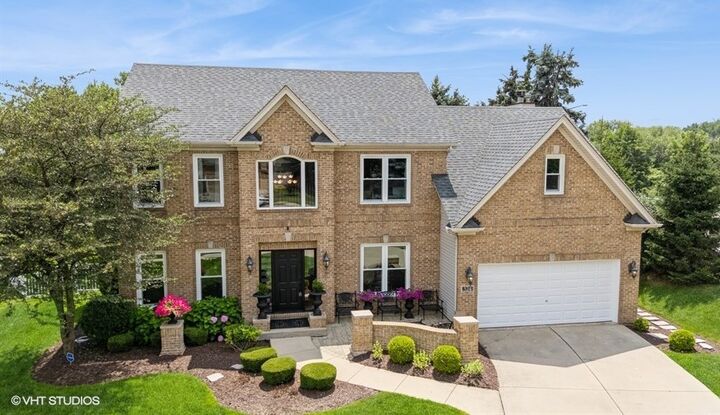 324 Aspen Lane  Aurora IL 60504 photo