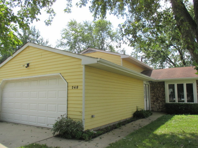 248 Waverly Drive  Elgin IL 60120 photo