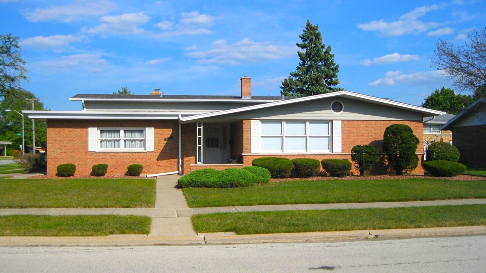 Property Photo:  16601 Langley Avenue  IL 60473 
