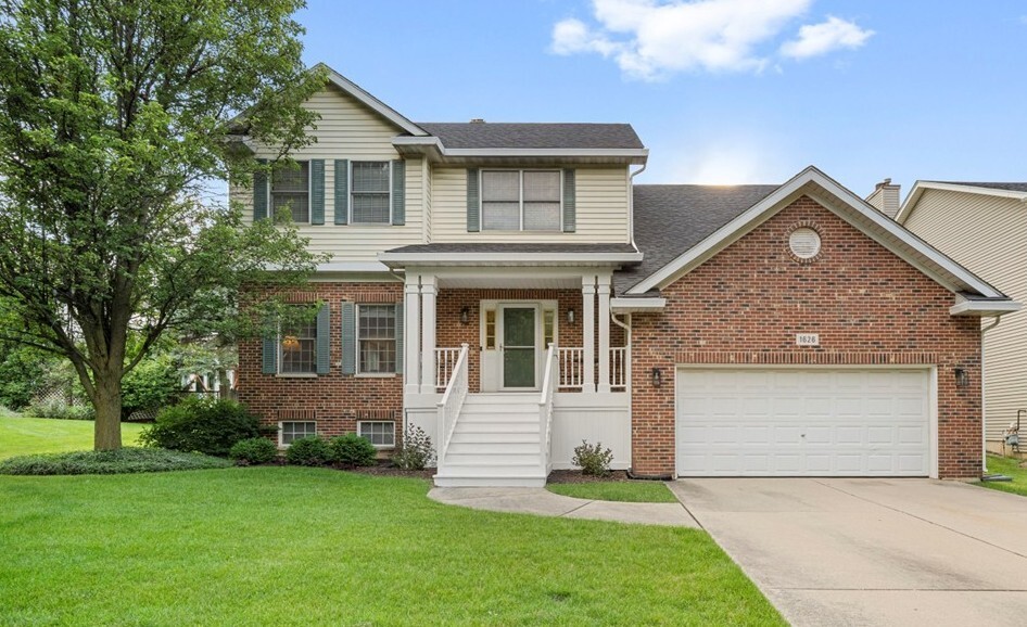 1626 S Norbury Avenue  Lombard IL 60148 photo