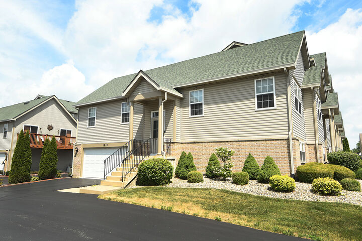 Property Photo: 1918 S Austrian Pine Street IL 60441