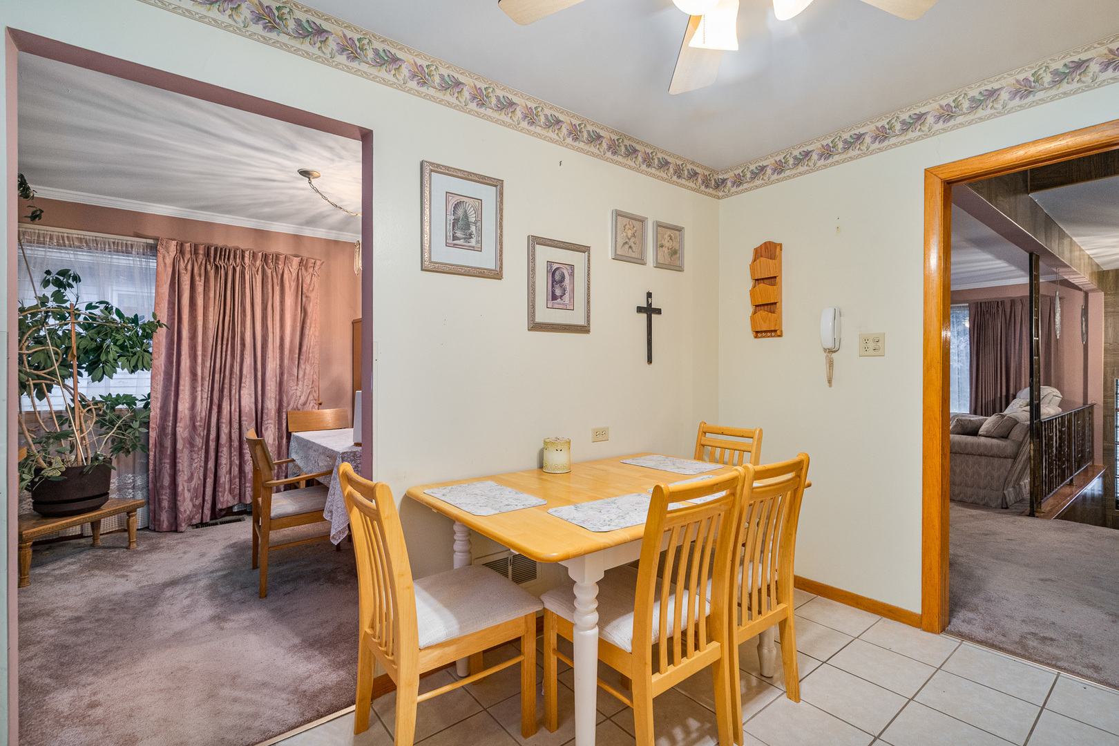 Property Photo: 112 Hill Street IL 60480