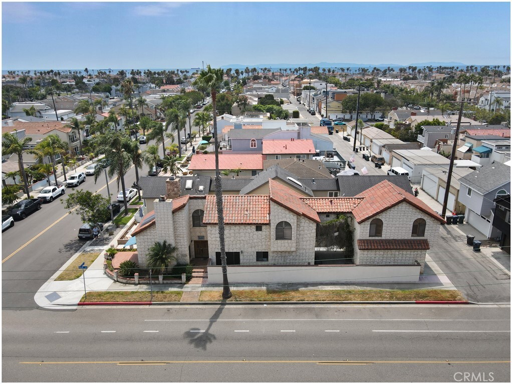 Property Photo:  627 19th Street  CA 92648 