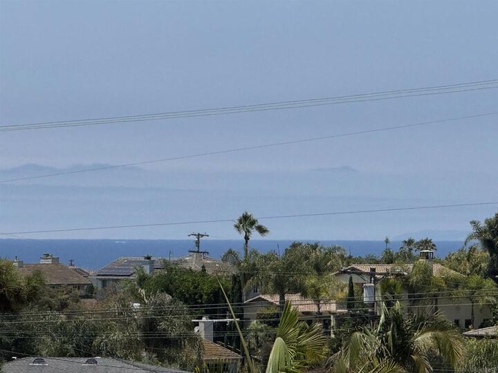 Property Photo:  2025 Linda Ln  CA 92008 