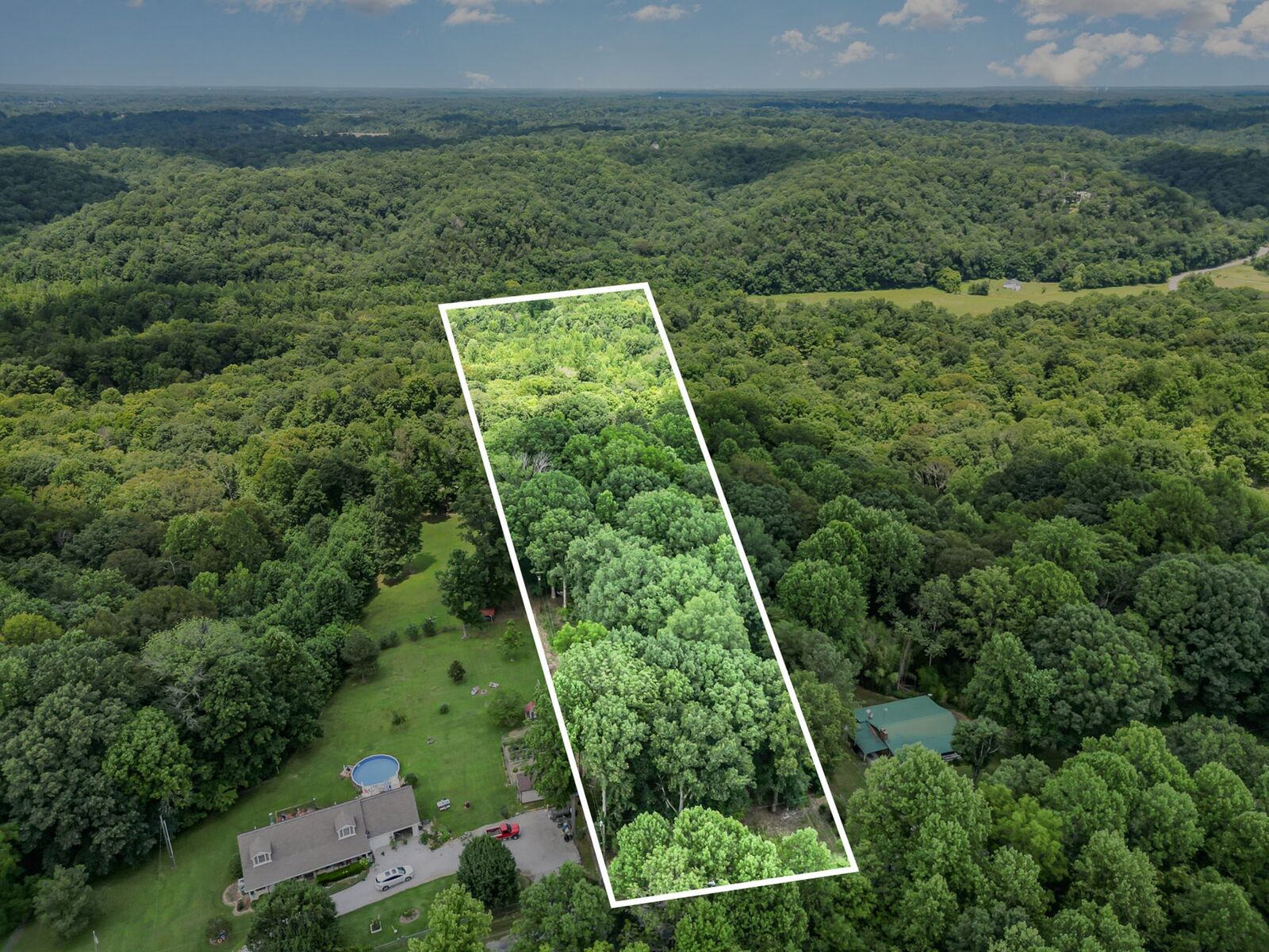 Property Photo:  6878 Huffman Rd  TN 37072 