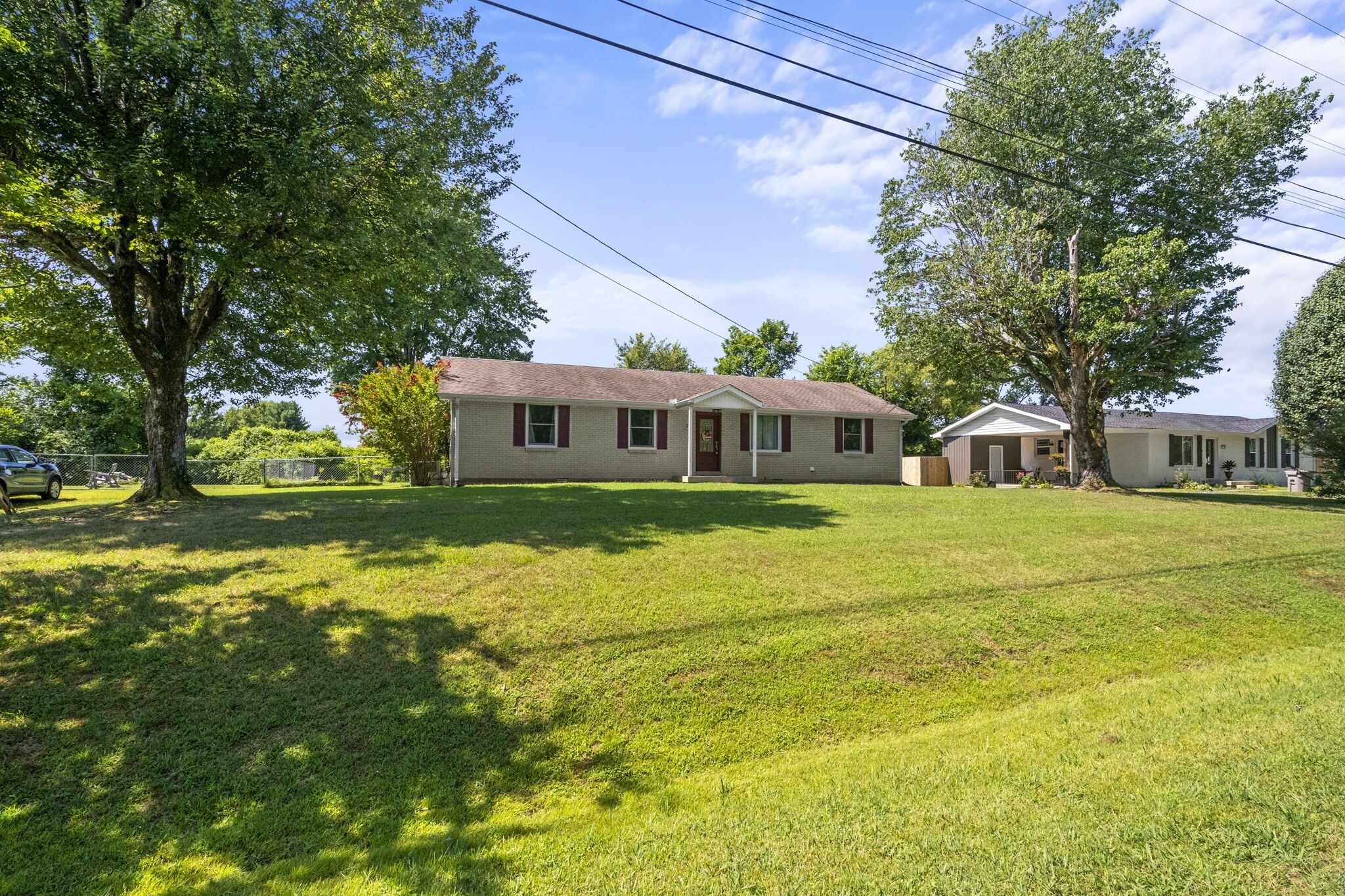 Property Photo:  309 Peggy Dr  TN 37032 