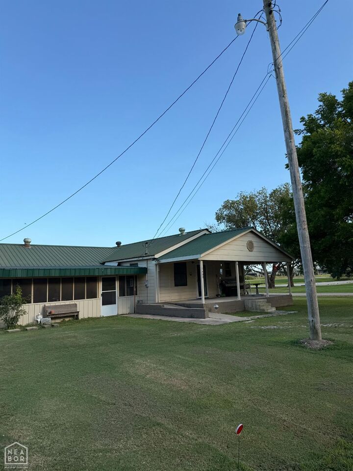 Property Photo: 1409 SW Broad Street AR 72433