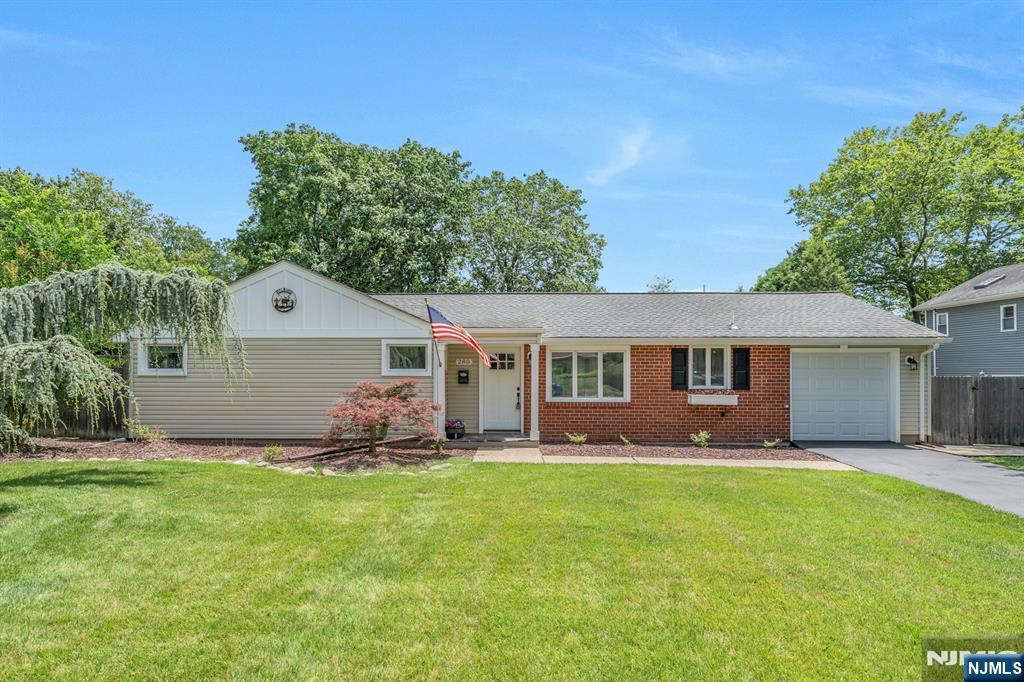 280 Davidson Avenue  Ramsey NJ 07446 photo