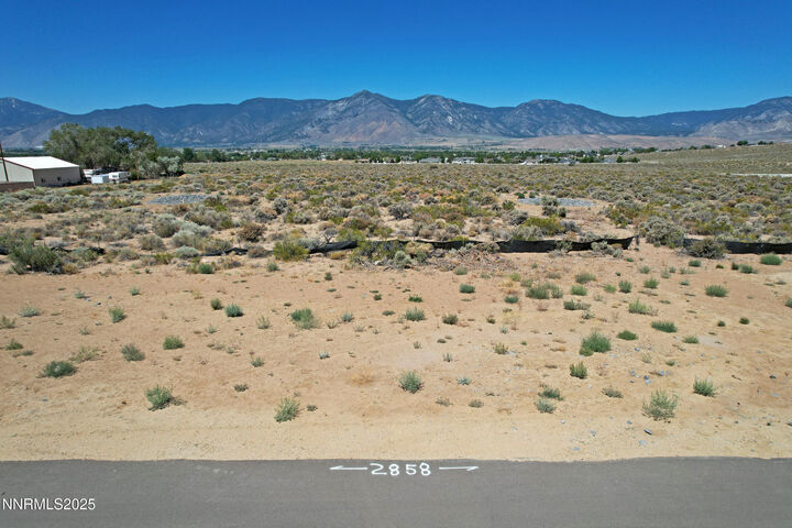 Property Photo:  1537 W High Point Court  NV 89423 