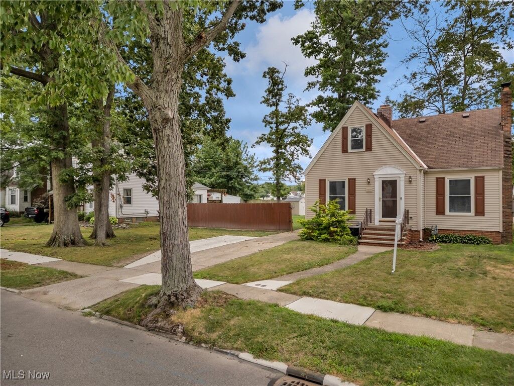 Property Photo: 4919 Albertly Avenue OH 44134