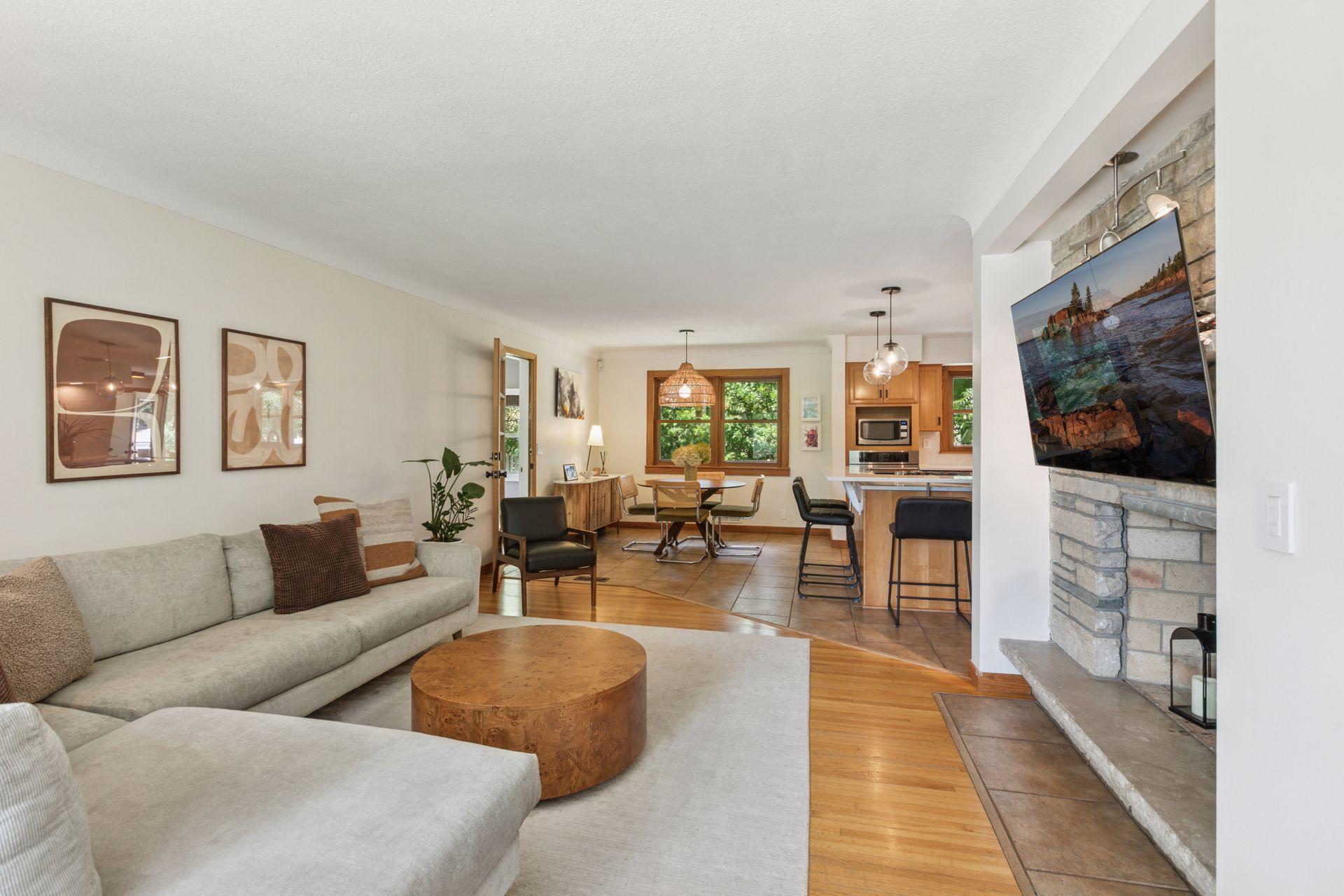 Property Photo:  2748 Xenwood Avenue S  MN 55416 